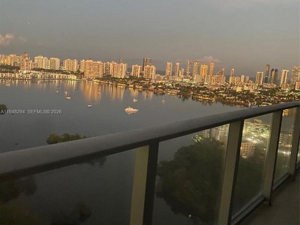 Undisclosed Address #A11948294, North Miami Beach FL 33160