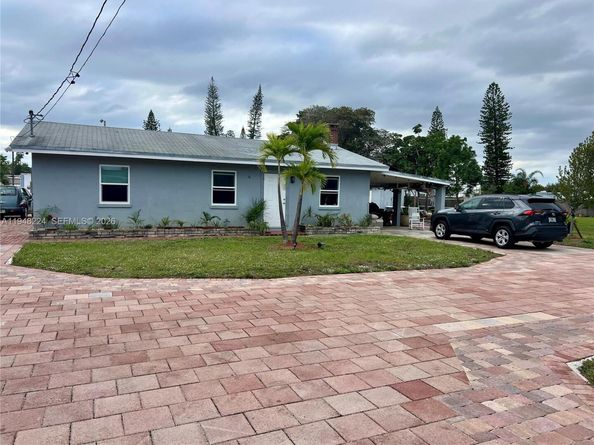 4 Helwig Ter, Deerfield Beach FL 33064
