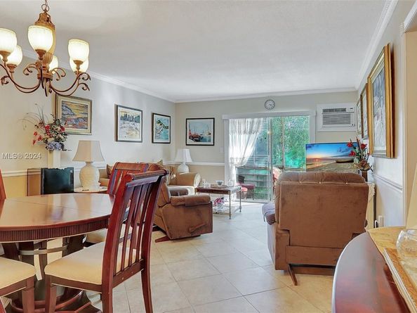 16750 NE 14th Ave 212, Miami FL 33162