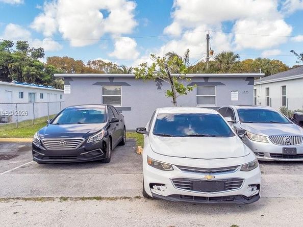 1225 NW 2nd St, Fort Lauderdale FL 33311