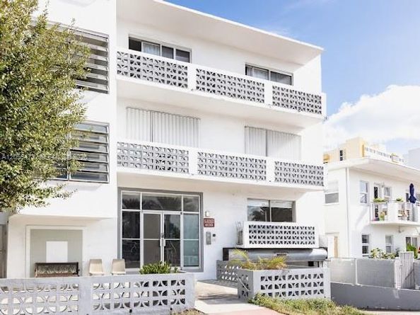 4015 Indian Creek Dr 307, Miami Beach FL 33140