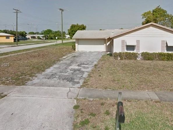 Undisclosed Address #A11813819, Riviera Beach FL 33404