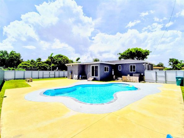 6890 SW 27 Street, Miami FL 33155