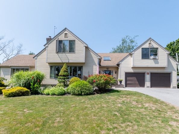 50 Prospect Ave, Hull MA 02045