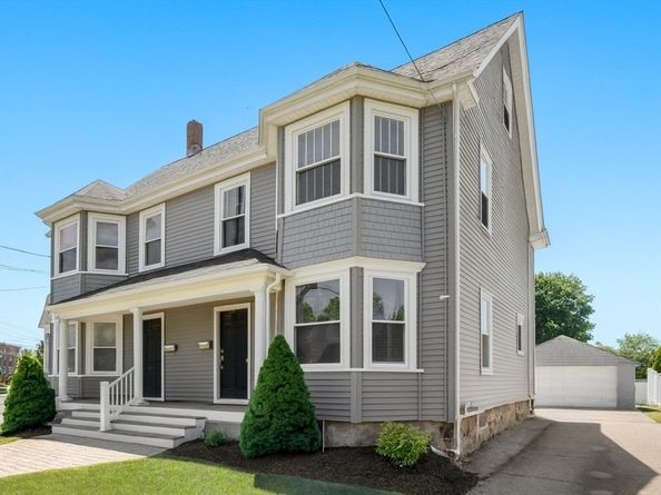 379 Hunnewell St 379, Needham MA 02494