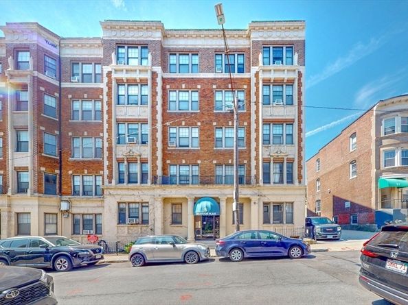 6 Sutherland Rd 41, Boston MA 02135