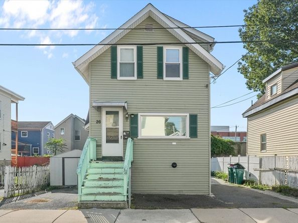 26 Groveland St, Lynn MA 01902