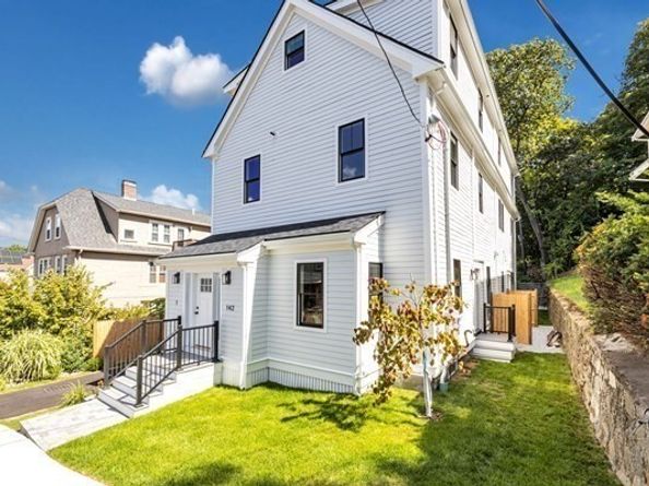 142 Birch Street, Boston MA 02131