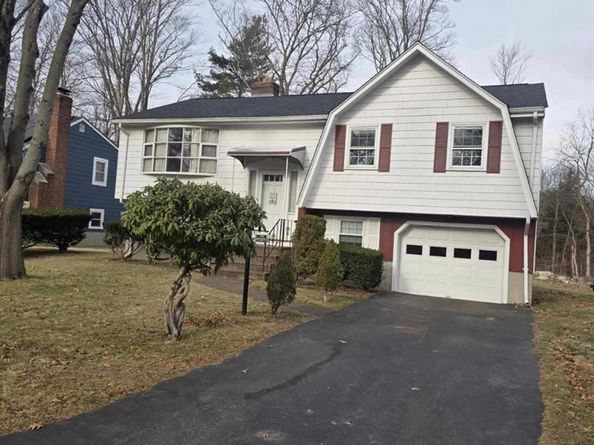 116 Alandale Ave, Brockton MA 02301