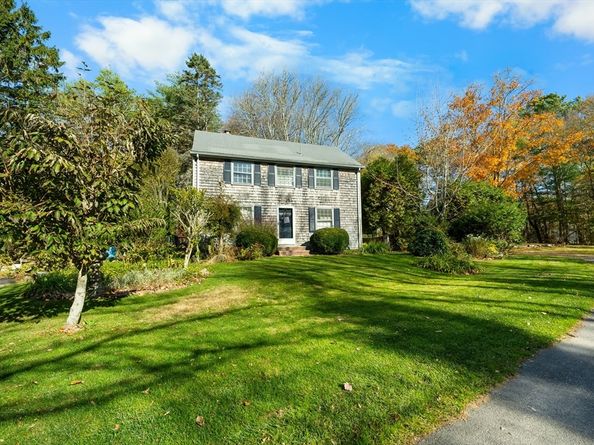 7 Captain's Lane, Mattapoisett MA 02739