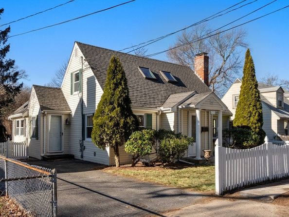 607 Poplar Street, Boston MA 02131