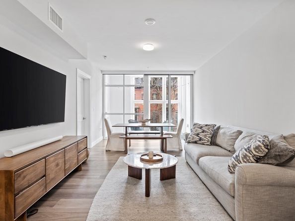 771 Harrison Ave 207, Boston MA 02118