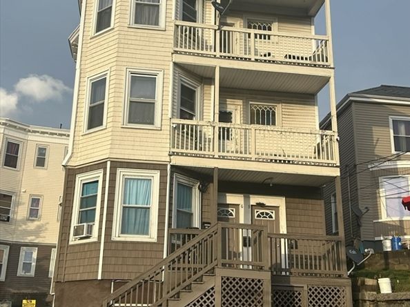 6-8 Beede Ave, Lynn MA 01902