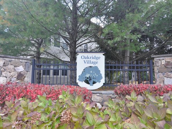 2 Harvest Drive 209, North Andover MA 01845