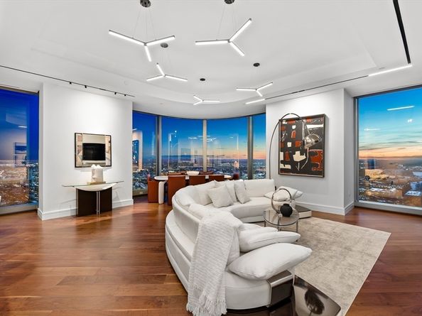 1 Dalton St 4205, Boston MA 02115