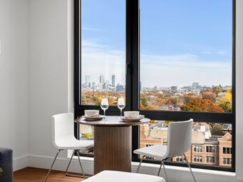 1515 Commonwealth Ave