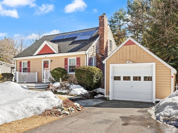 472 Brook St, Framingham MA 01701