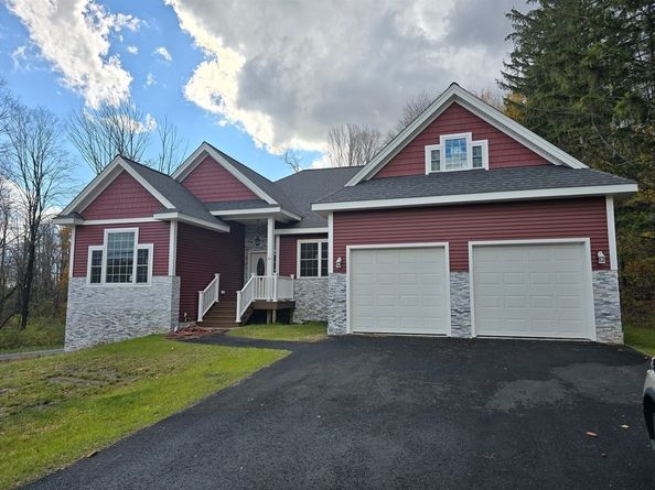 73 Dudley Hill Rd, Dudley MA 01571