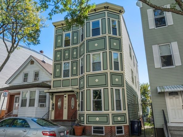 147 Trenton 3, Boston MA 02128