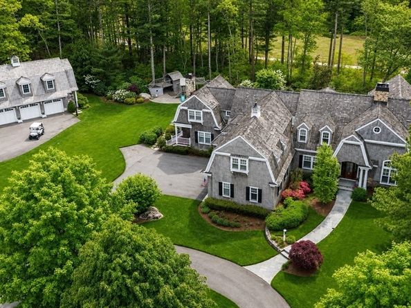 9 High Ridge Drive, Mattapoisett MA 02739