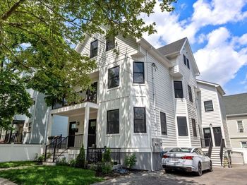 23 Jaques St