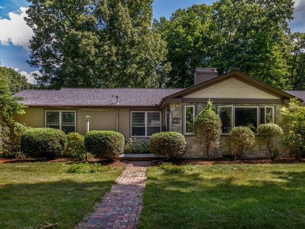 142 Jamieson Road, Holden MA 01520