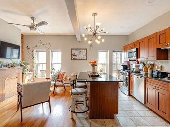 60 Beacon St