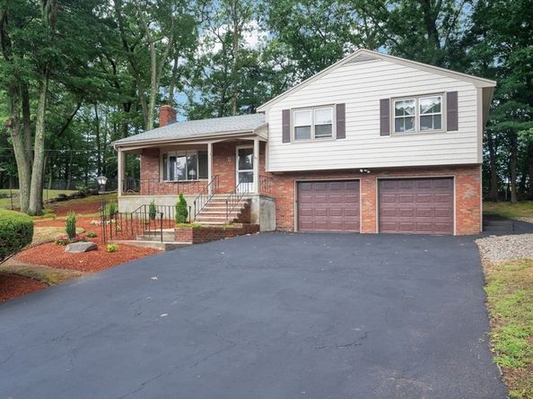 40 Himoor Circle, Randolph MA 02368