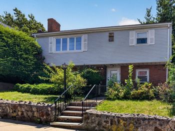 7 Franklin Ave