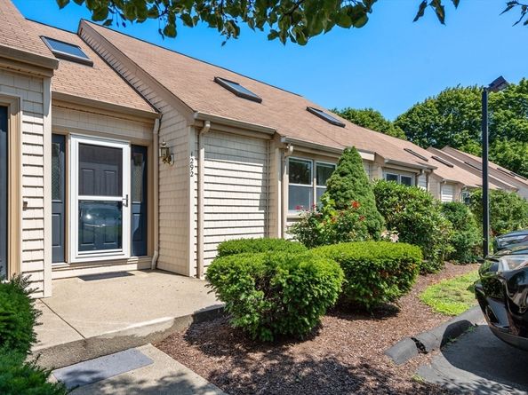 1292 Commercial St 1292, Weymouth MA 02189