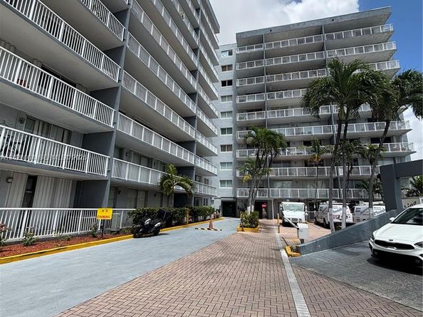 1800 NW 24th Avenue 314, Miami FL 33125