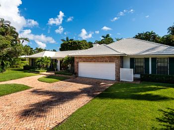 202 Coral Lane