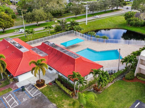 2900 Fiore Way, Delray Beach FL 33445
