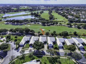 2294 Saratoga Bay Drive