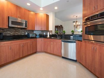 16101 Emerald Estates Dr