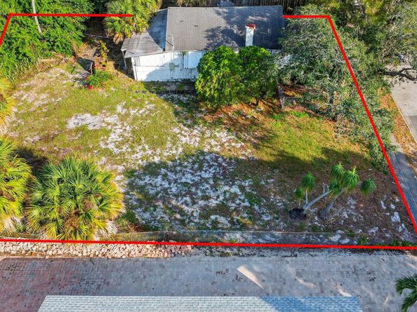 719 55th Street, West Palm Beach FL 33407