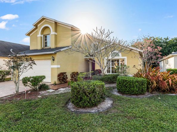 2224 Soundings Court, Greenacres FL 33413