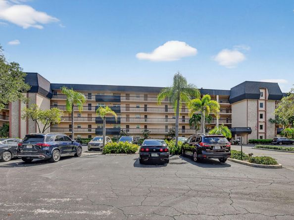 5340 NW 2nd Avenue 226, Boca Raton FL 33487