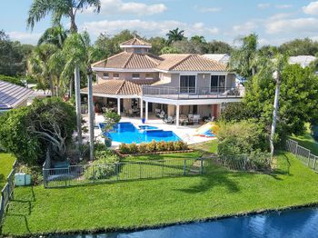 204 Chinook Lane