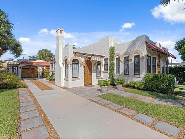 120 18th Avenue N, Lake Worth Beach FL 33460