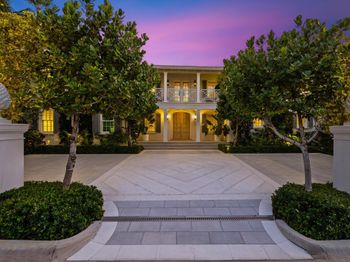 880 S Ocean Boulevard