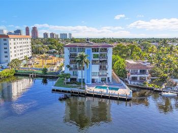 1839 Middle River Dr