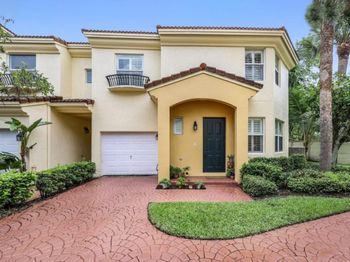 2932 Deer Creek Country Club Blvd