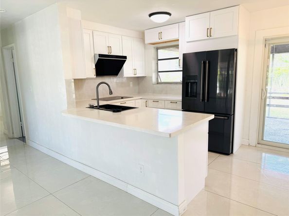 1521 NW 62nd terr, Margate FL 33063