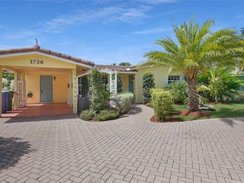 1736 NW 39th St
