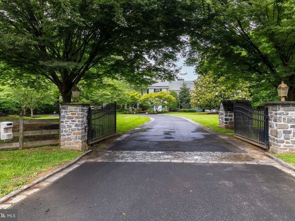 107 E Mill Road, Flourtown PA 19031