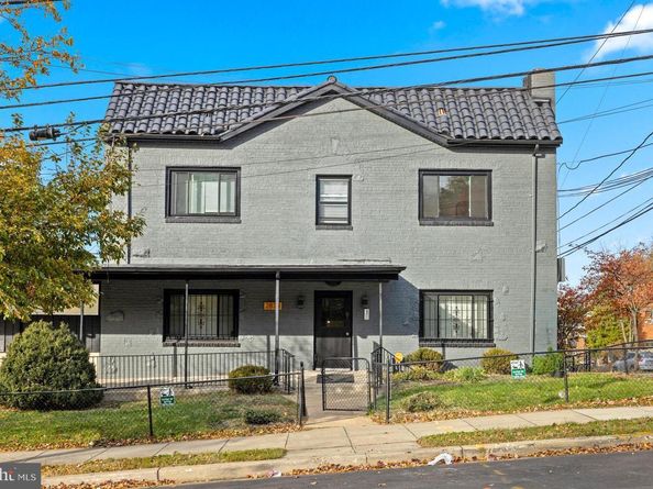 2834 R Street SE 6, Washington DC 20020