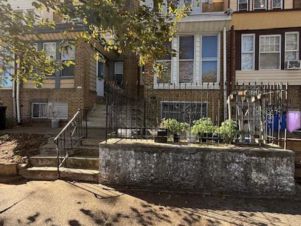 4806 C Street, Philadelphia PA 19120