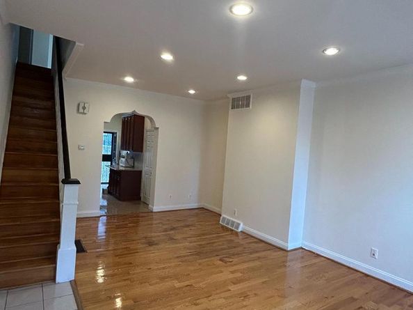 1008 Winton Street, Philadelphia PA 19148