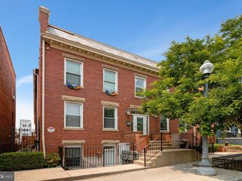 3318 Sherman Avenue NW